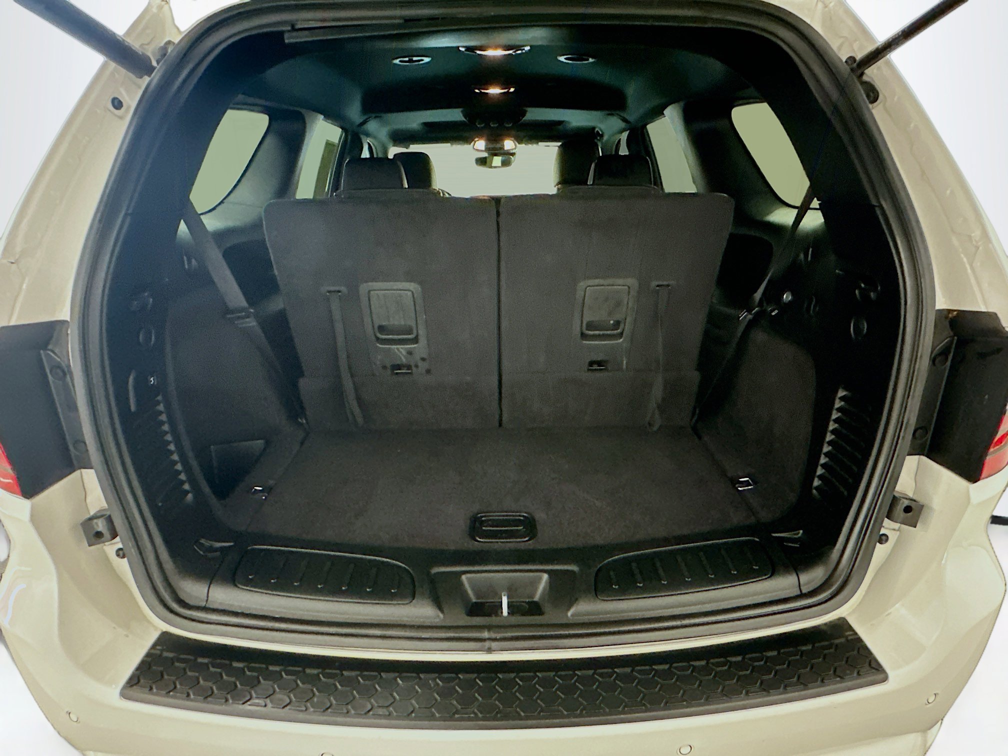 Used 2024 Dodge Durango GT image 32