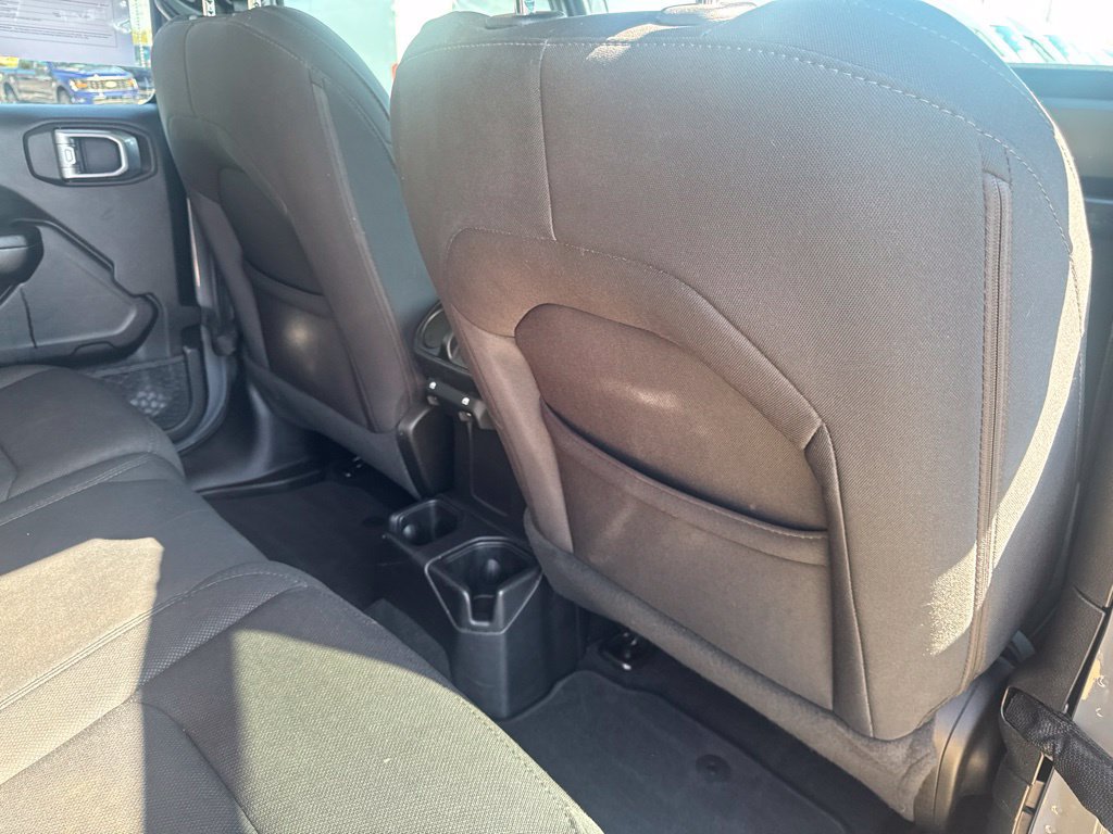 Used 2020 Jeep Wrangler Unlimited Sport S AWD/4WD image 36