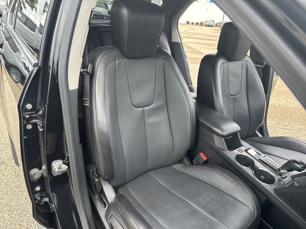 Certified 2017 Chevrolet Equinox LT w/ Midnight Edition AWD/4WD image 17