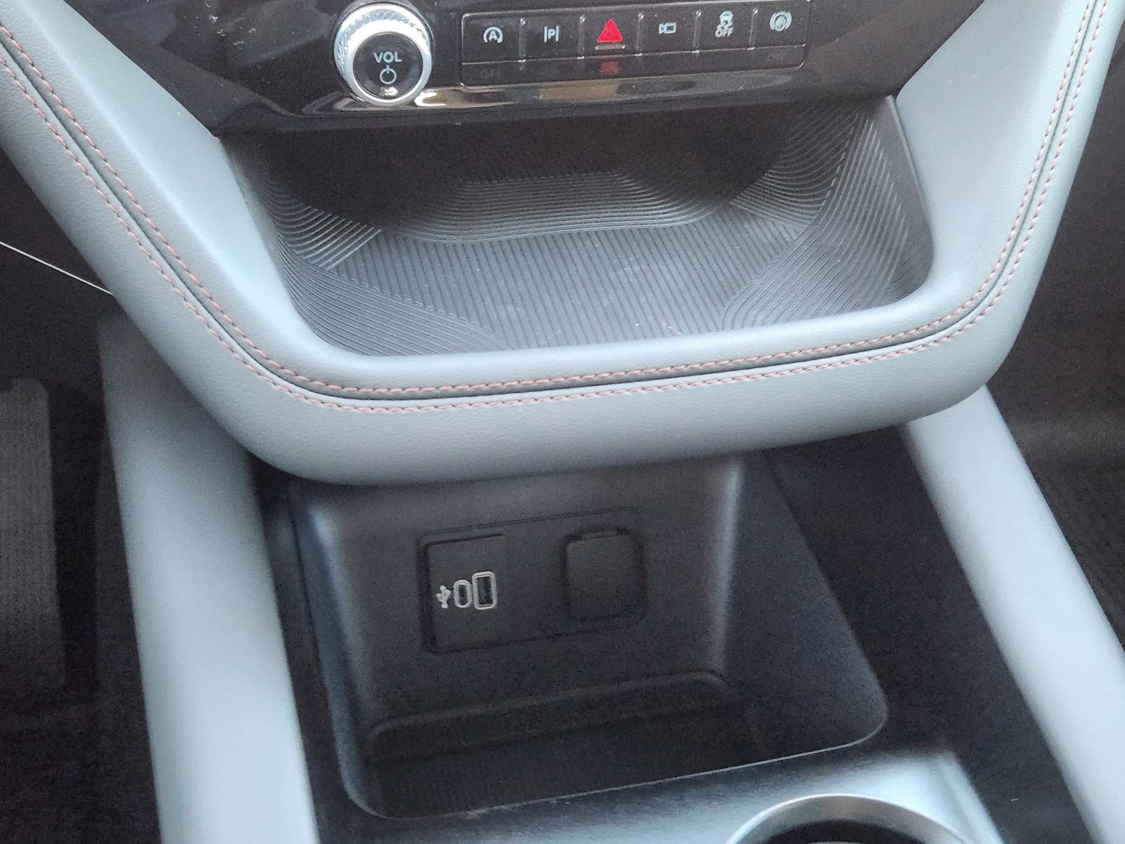 New 2026 Ford Explorer Active image 19