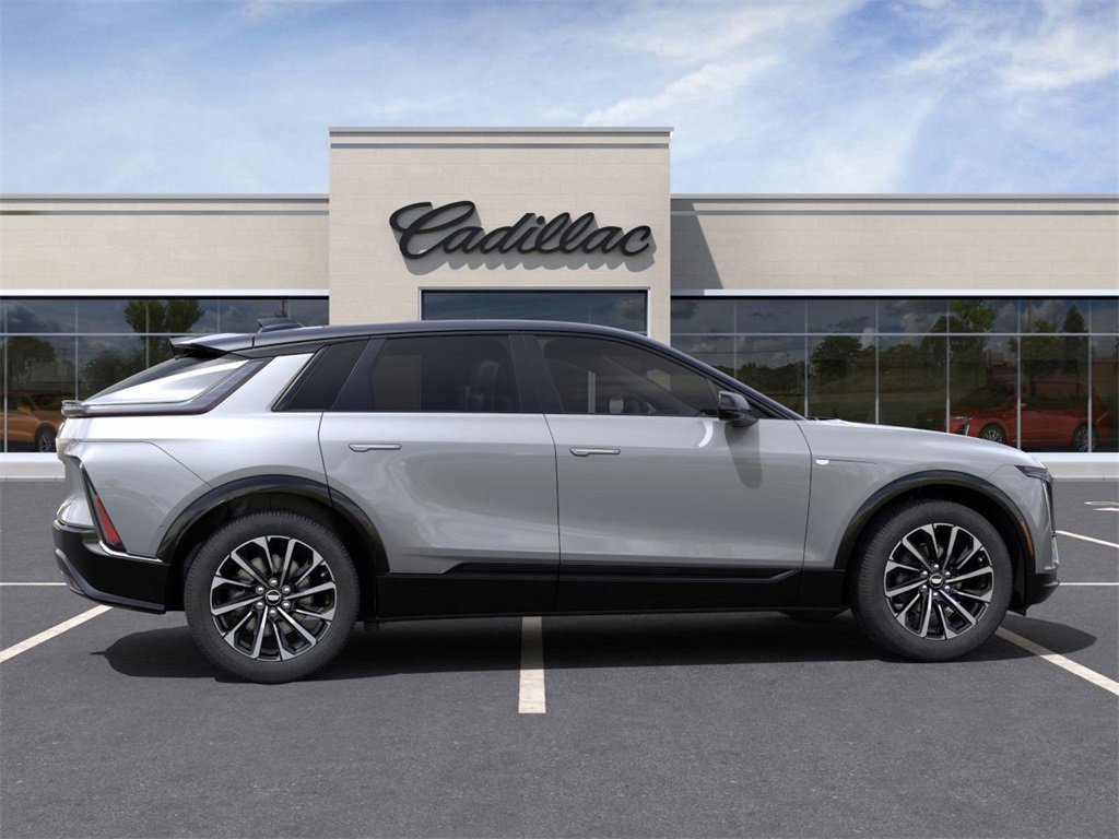 New 2025 Cadillac Lyriq Sport image 5