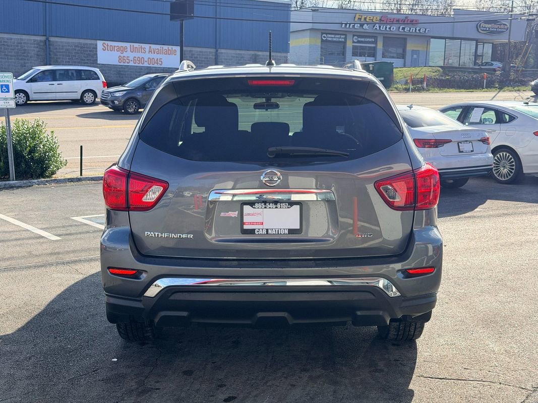 Used 2018 Nissan Pathfinder S image 5
