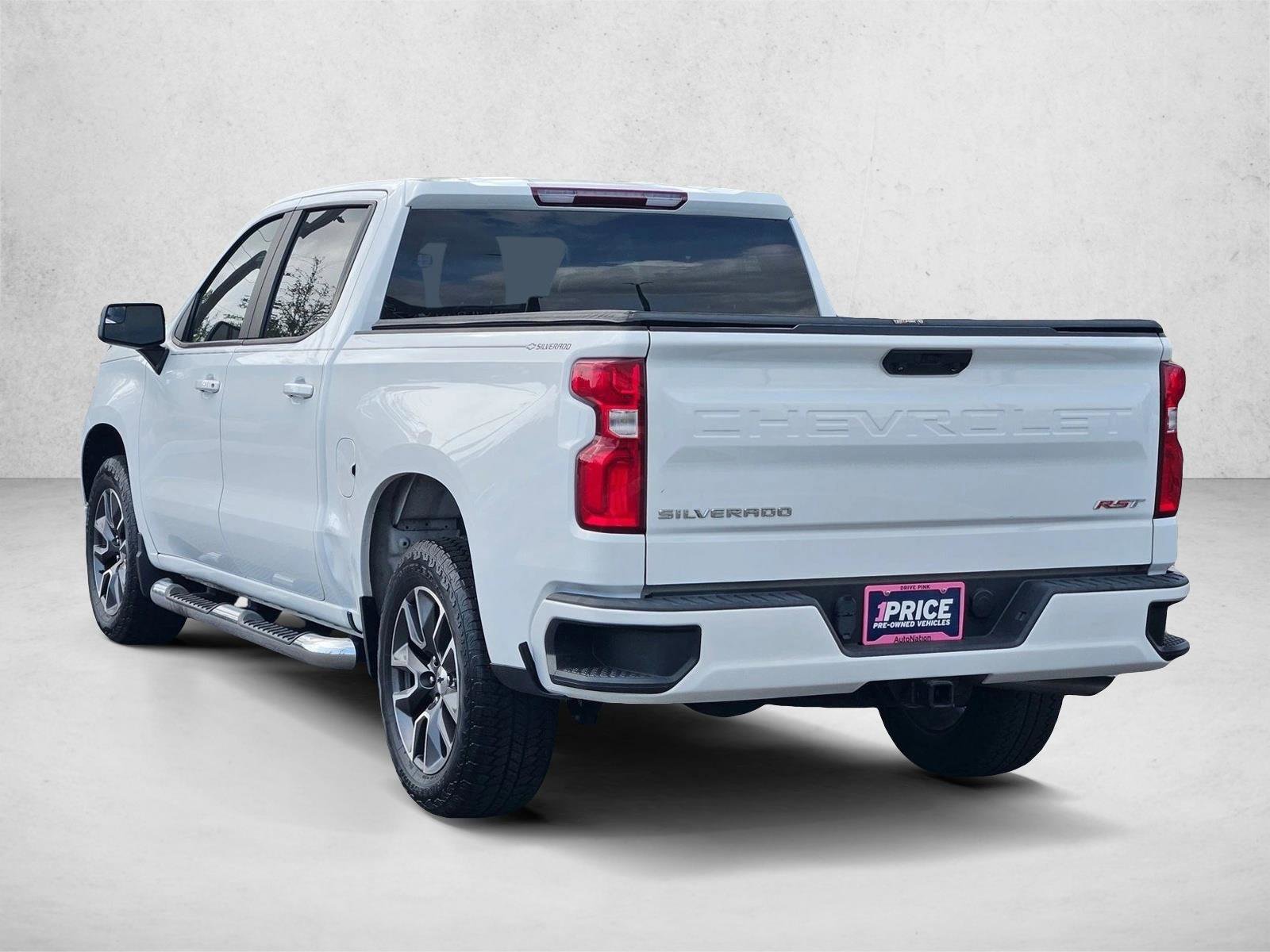 Used 2022 Chevrolet Silverado 1500 RST RWD image 7