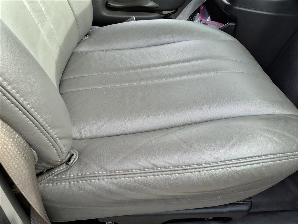 Used 2016 GMC Savana 2500 image 14