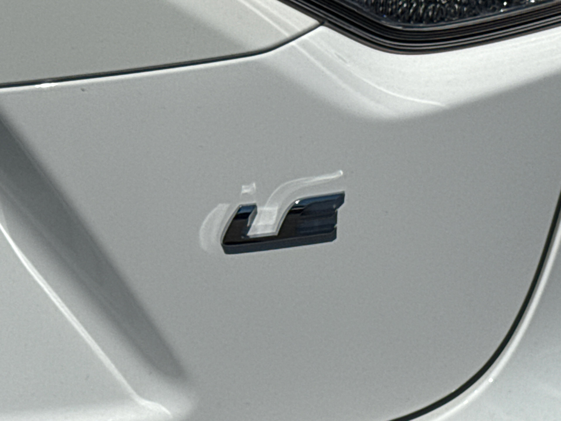 New 2026 Toyota Corolla LE FWD image 9