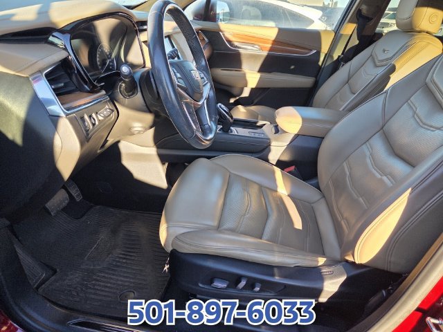 Used 2018 Cadillac XT5 Platinum w/ Driver Assist Package AWD/4WD image 6