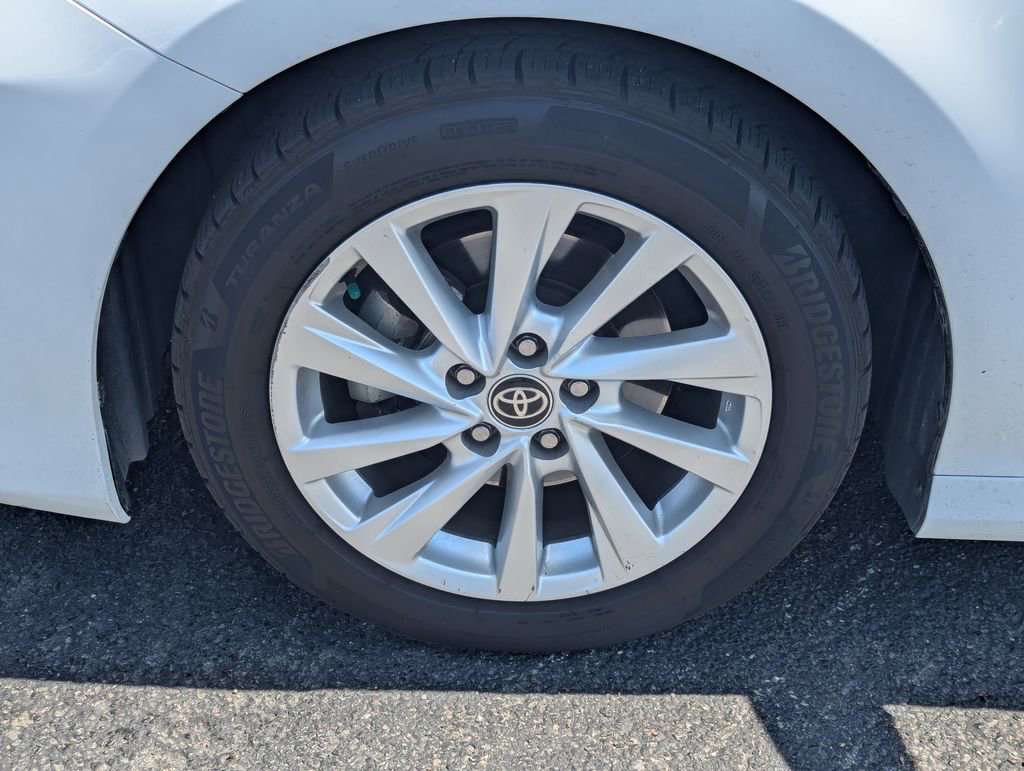 Used 2023 Toyota Camry LE FWD image 13