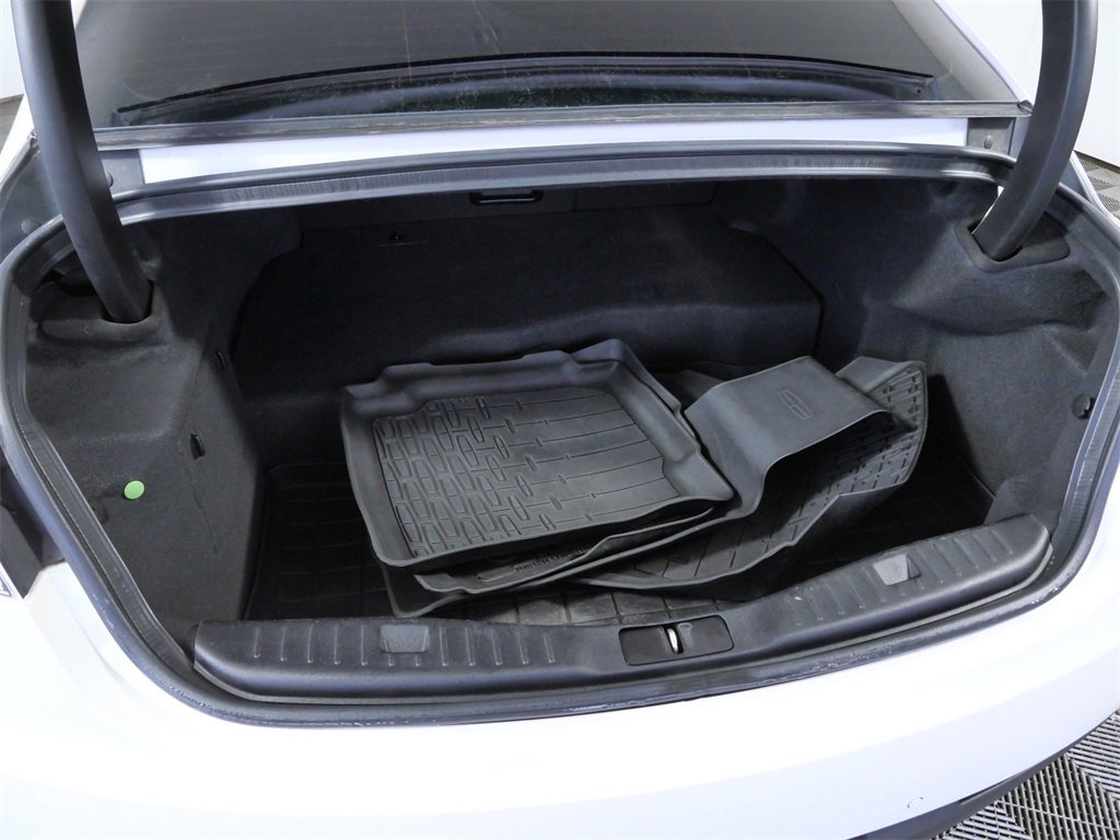 Used 2018 Lincoln MKZ Reserve w/ Climate Package image 10