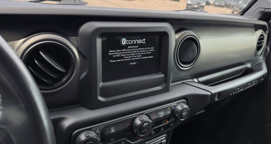 Used 2019 Jeep Wrangler Unlimited Sport S AWD/4WD image 20