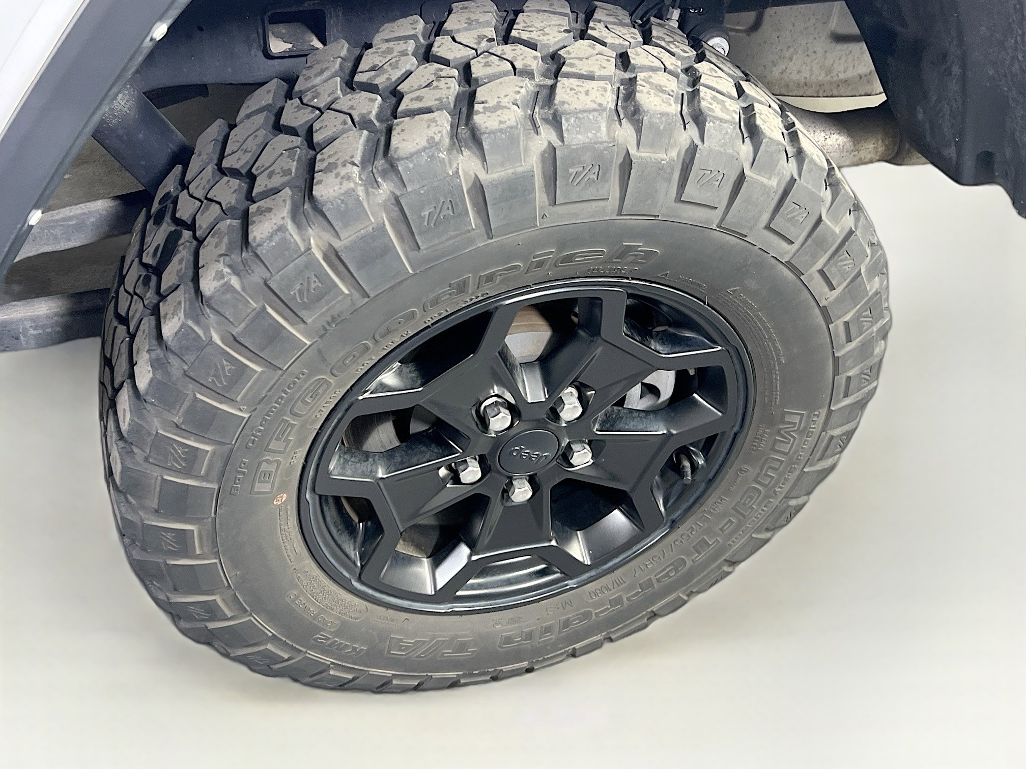 Used 2023 Jeep Gladiator Sport AWD/4WD image 27