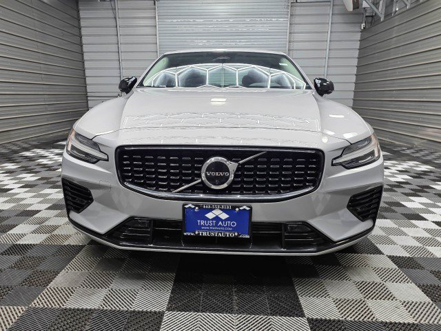 Used 2023 Volvo S60 T8 Plus AWD/4WD image 4