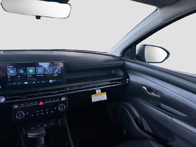 New 2026 Hyundai Tucson SEL Plus FWD image 23