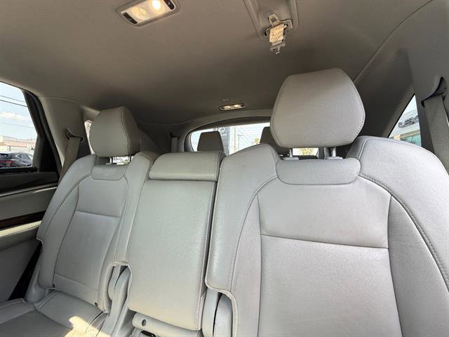 Used 2017 Acura MDX FWD image 12