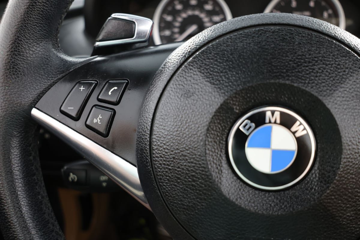 Used 2008 BMW 650i Convertible RWD image 26