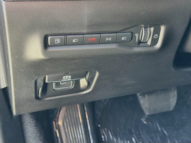New 2026 Jeep Cherokee Overland AWD/4WD image 11