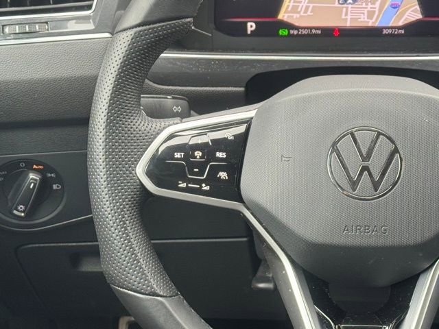 Used 2022 Volkswagen Tiguan SEL R-Line image 23