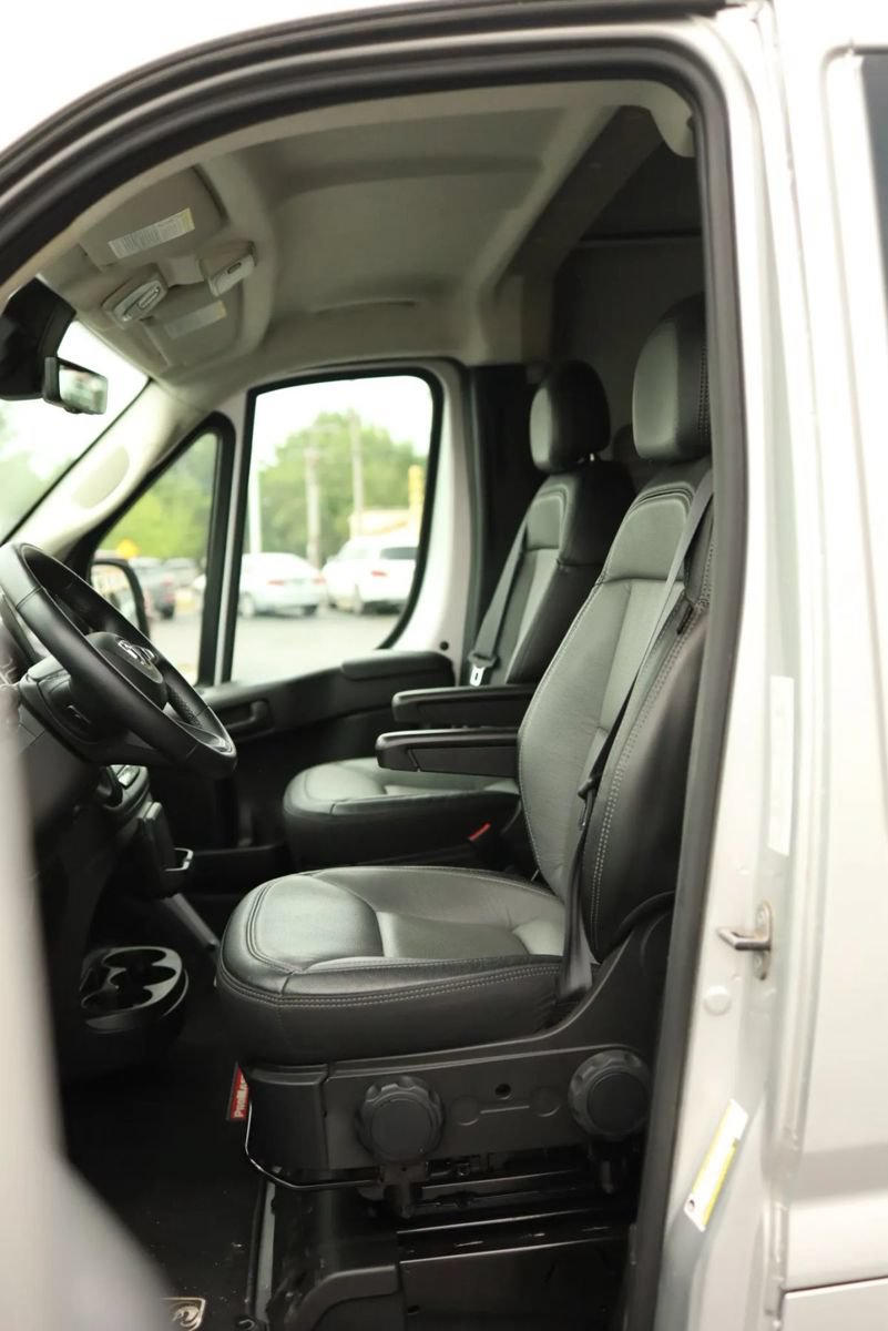 Used 2024 RAM ProMaster 3500 w/ Leather Interior Group FWD image 11