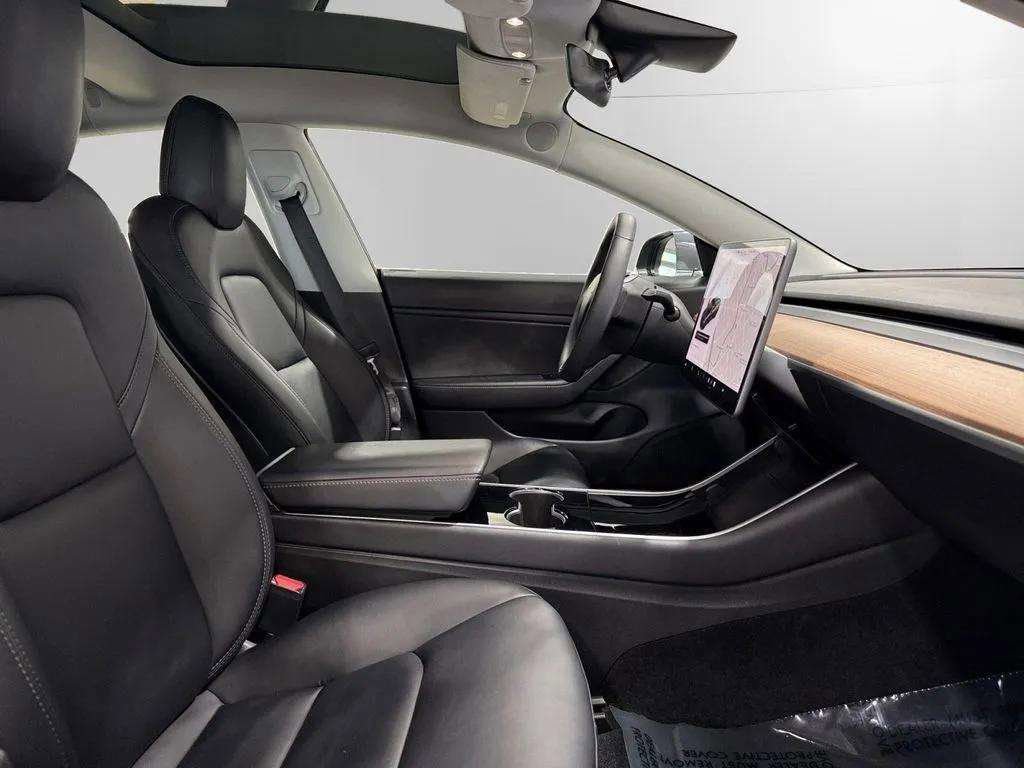 Used 2020 Tesla Model 3 Long Range AWD/4WD image 13