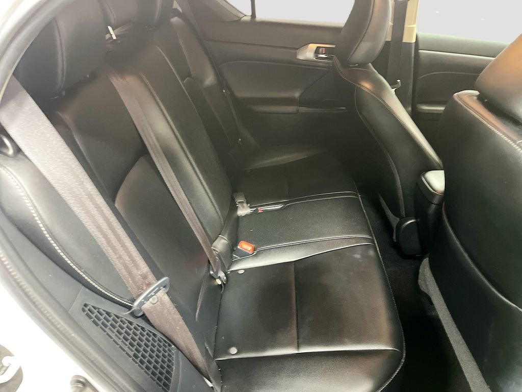 Used 2015 Lexus CT 200h image 25