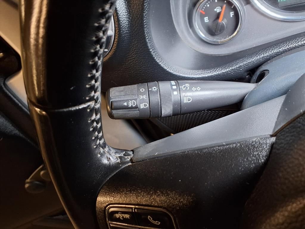 Used 2012 Jeep Wrangler Unlimited Sport w/ Connectivity Group image 8