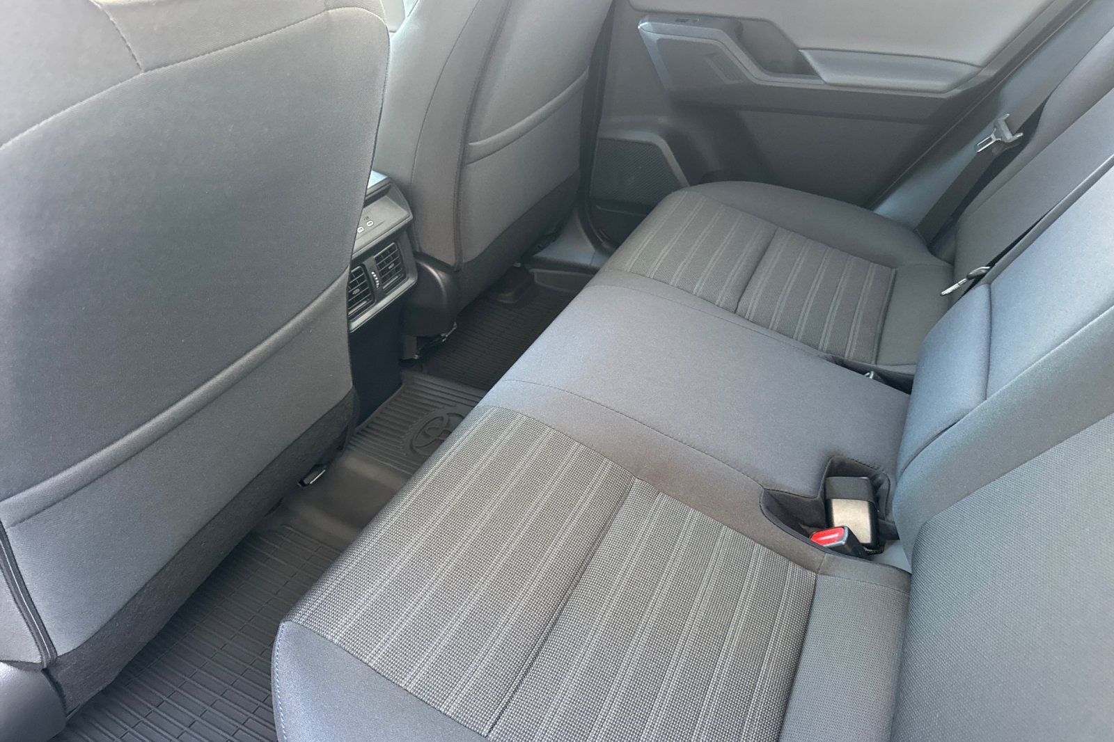 New 2026 Toyota RAV4 SE AWD/4WD image 13
