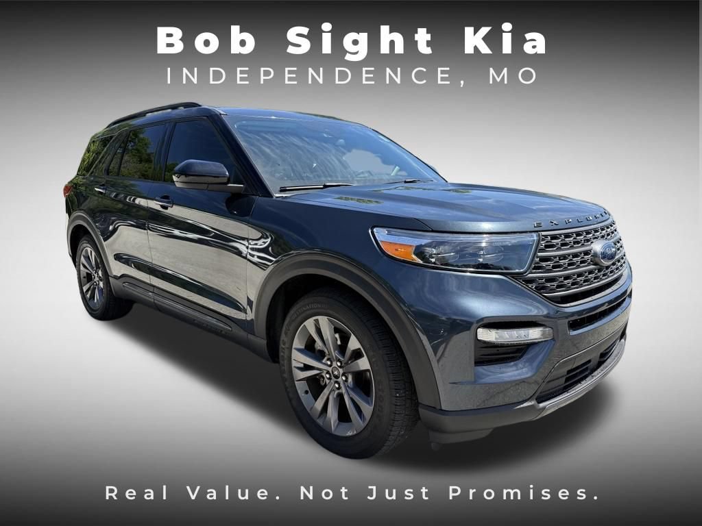 Used 2022 Ford Explorer XLT w/ Equipment Group 202A RWD image 26
