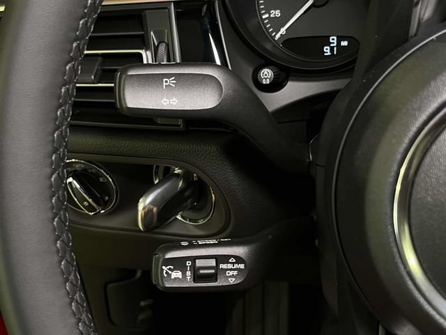 New 2026 Porsche Macan AWD/4WD image 41