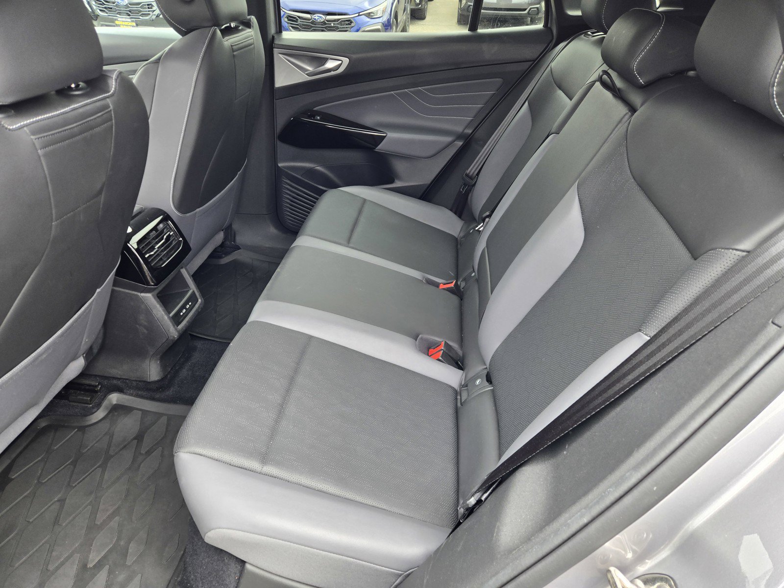 Used 2023 Volkswagen ID.4 Pro S RWD image 12