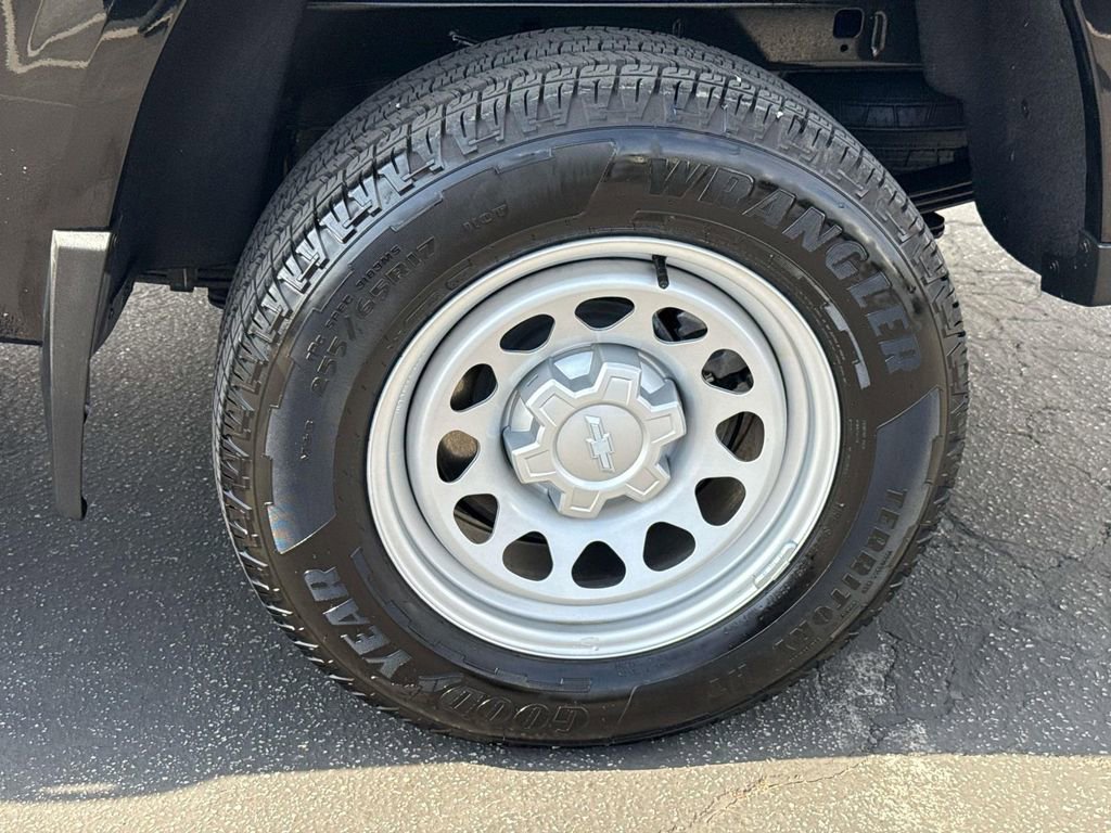 Used 2024 Chevrolet Colorado W/T image 30