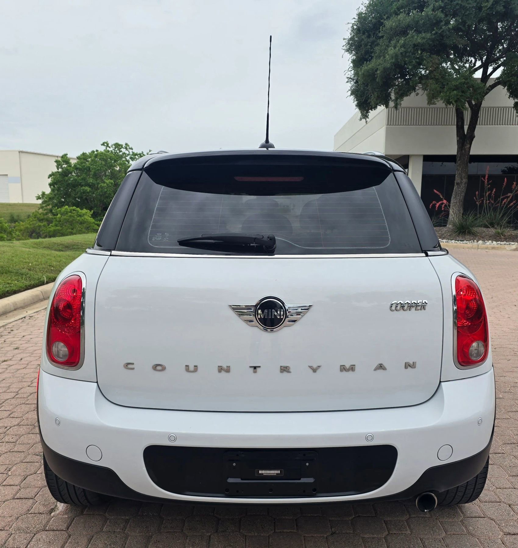 Used 2015 MINI Cooper Countryman FWD image 9