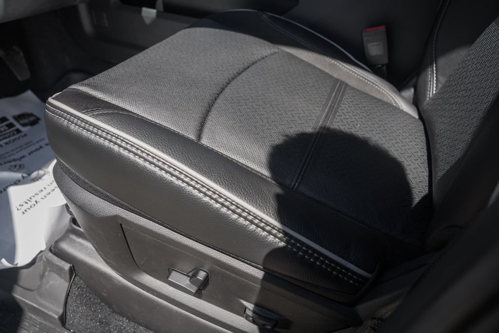 New 2026 RAM 2500 Laramie AWD/4WD image 42