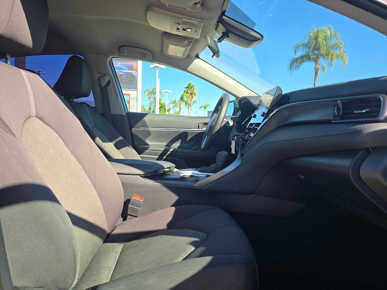 Used 2024 Toyota Camry LE image 11