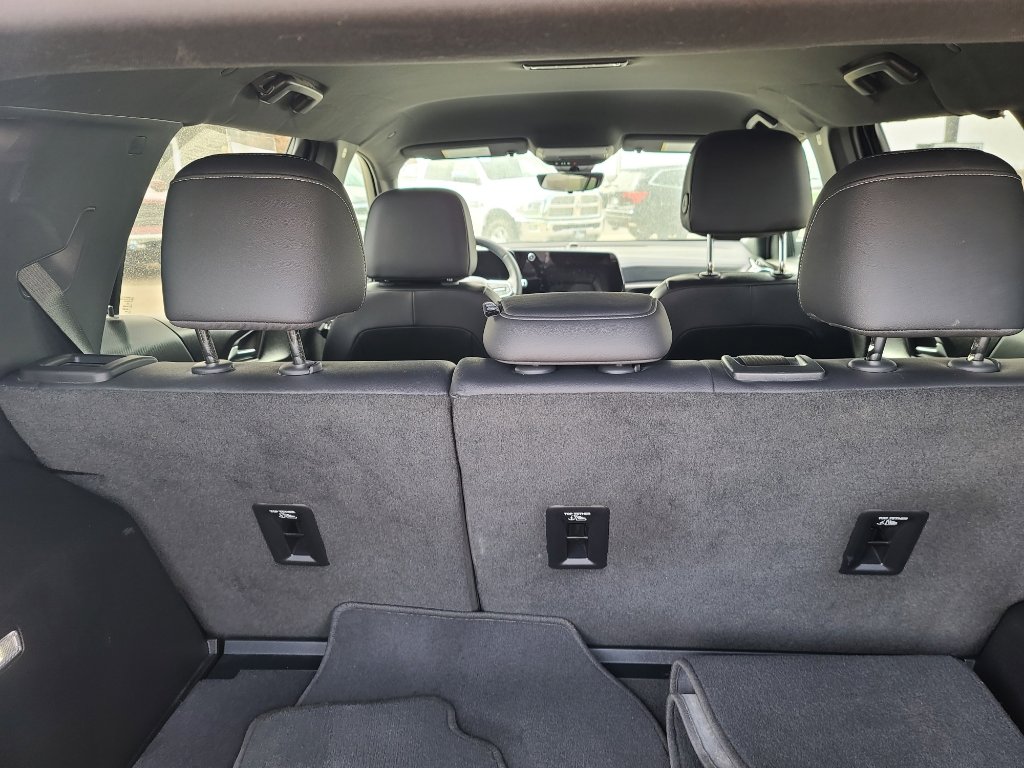 Used 2025 Chevrolet Equinox LT w/ Convenience Package II image 13