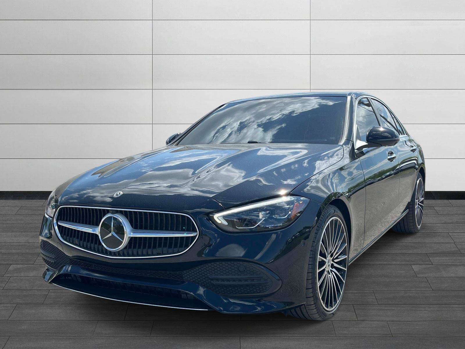 Certified 2026 Mercedes-Benz C 300 4MATIC Sedan image 6