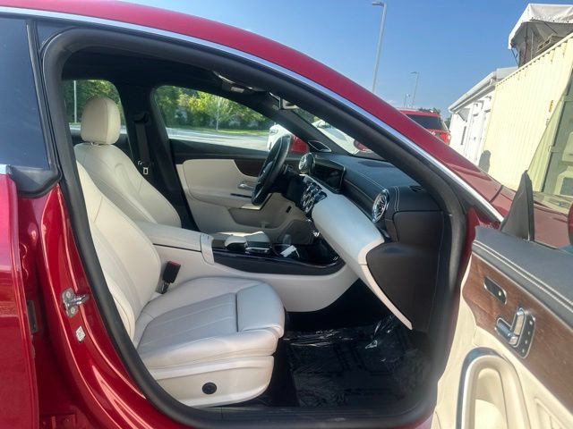 Used 2023 Mercedes-Benz CLA 250 4MATIC image 13