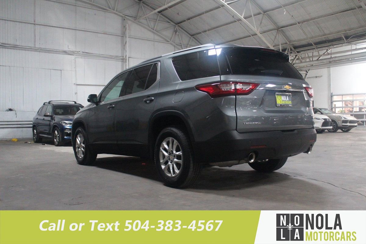 Used 2020 Chevrolet Traverse LT image 14