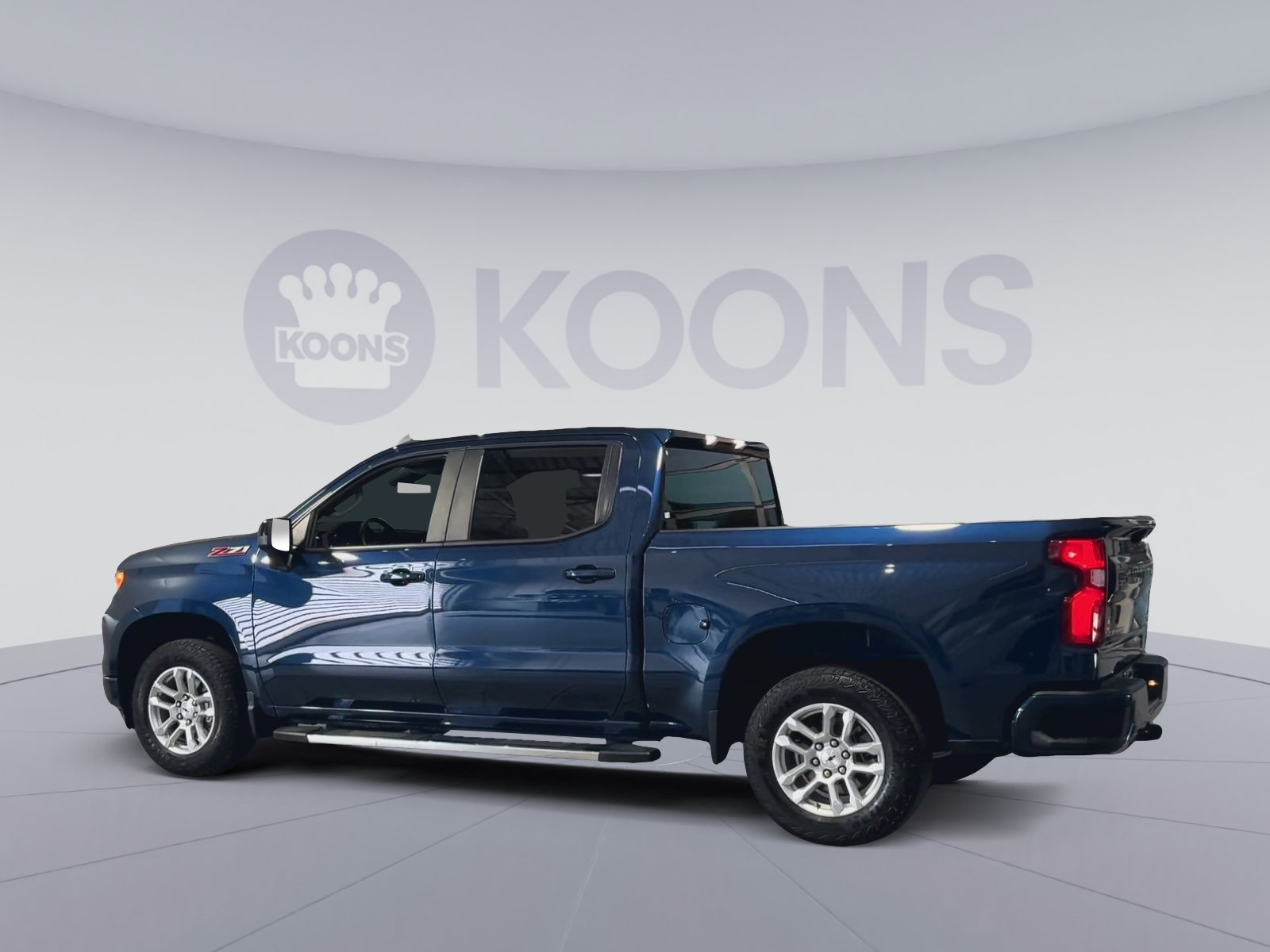 Used 2023 Chevrolet Silverado 1500 RST w/ Z71 Off-Road Package AWD/4WD image 8