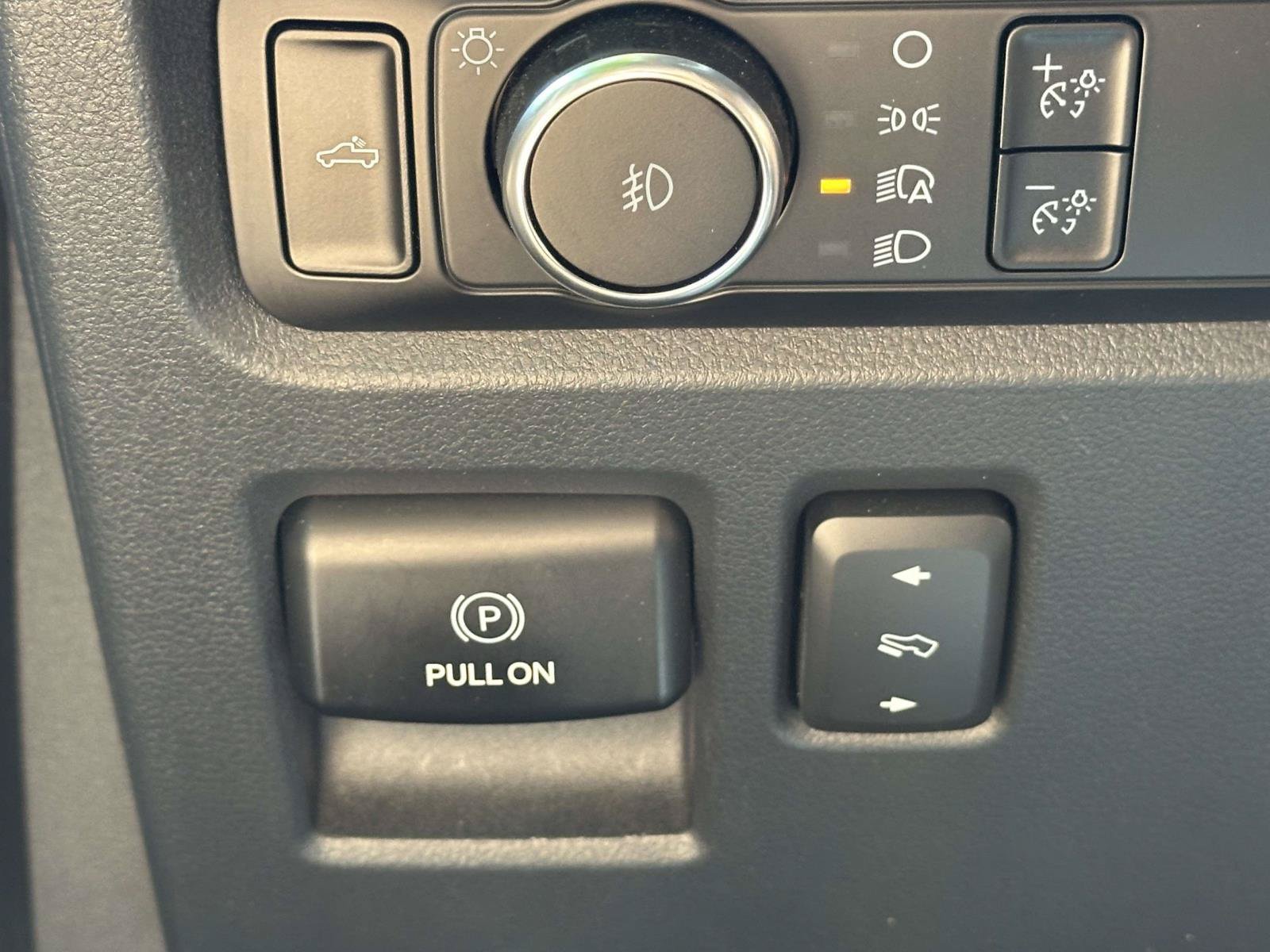 Certified 2023 Ford F150 Lariat AWD/4WD image 32