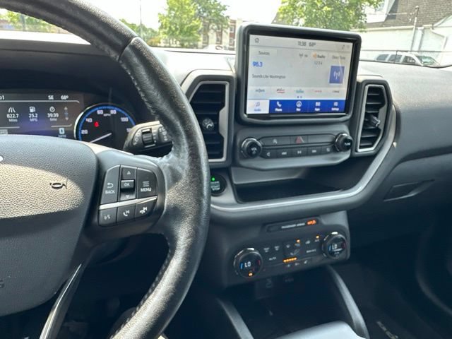 Used 2021 Ford Bronco Sport Outer Banks w/ Outer Banks Package AWD/4WD image 41