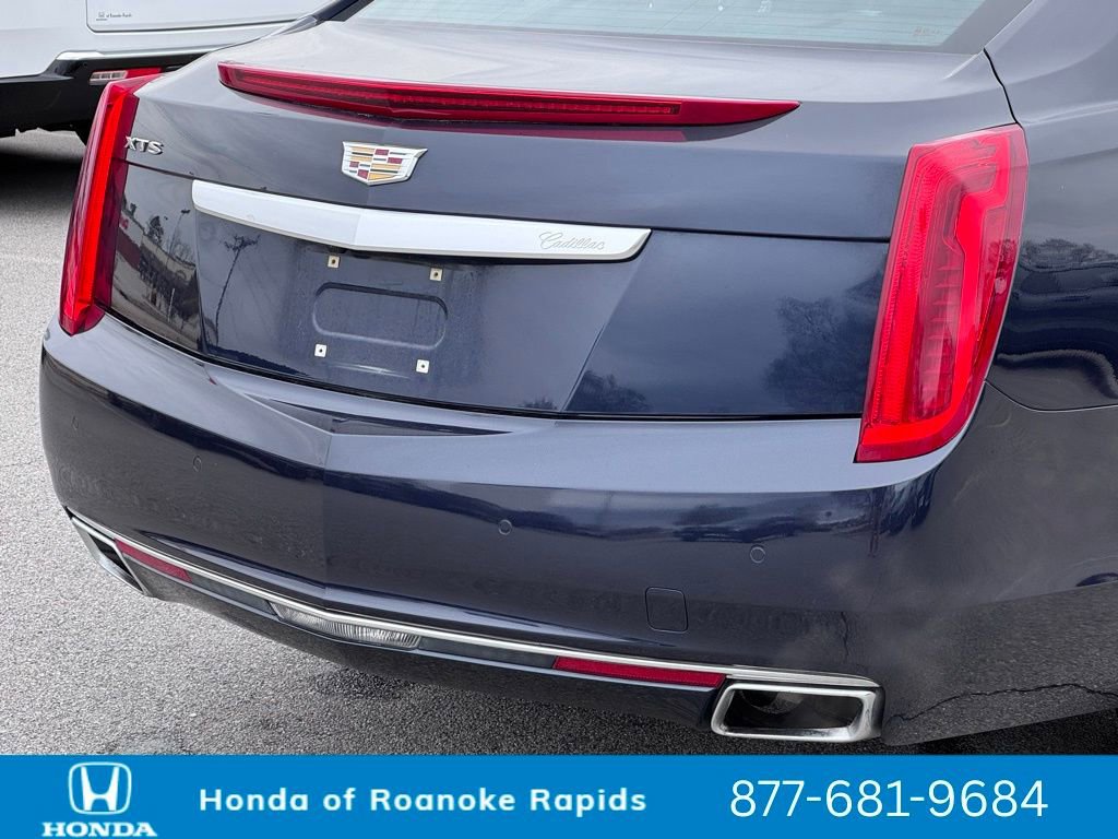 Used 2017 Cadillac XTS Luxury w/ Driver Awareness Package image 38
