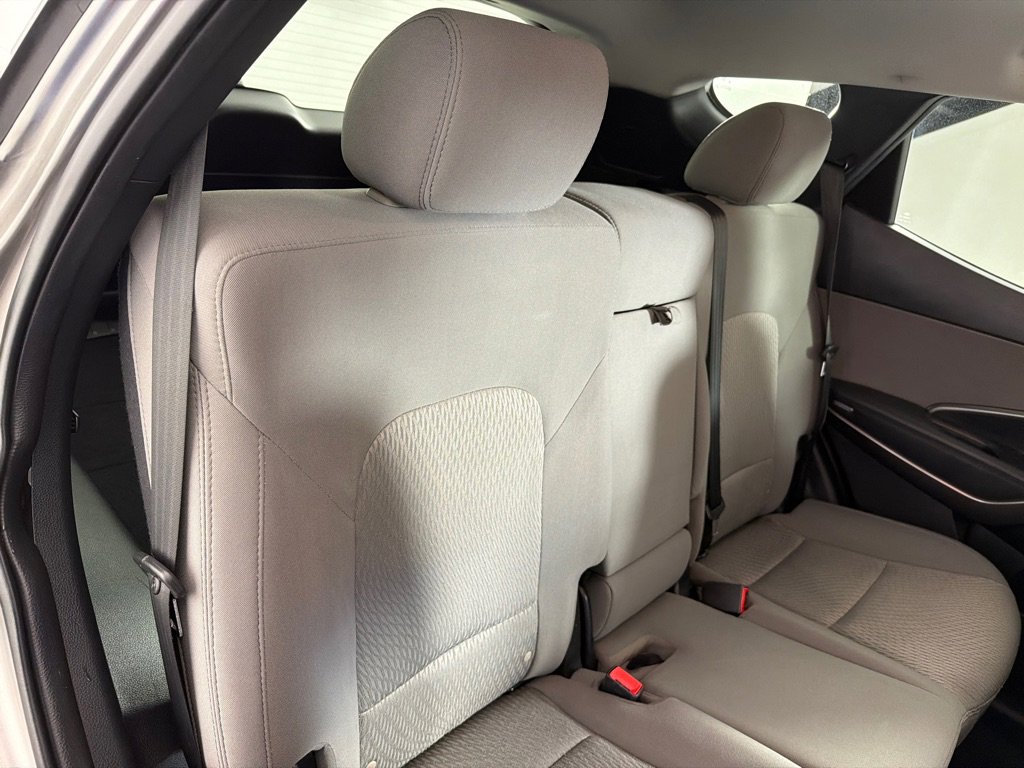 Used 2018 Hyundai Santa Fe Sport AWD/4WD image 23