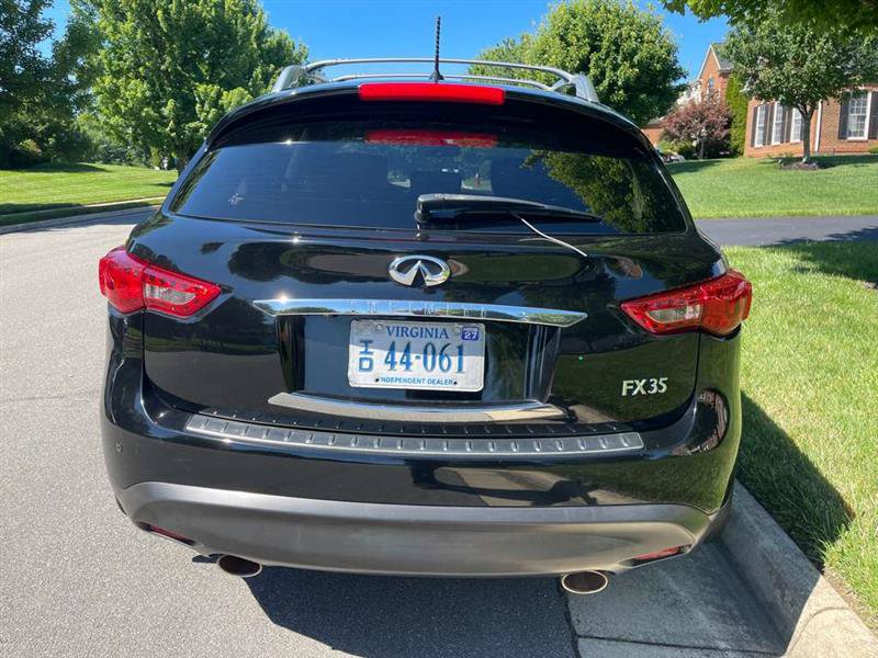 Used 2012 INFINITI FX35 AWD w/ Premium Pkg image 16