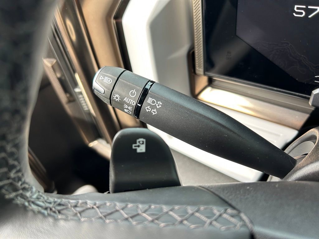 Used 2024 GMC Hummer EV 3X image 58