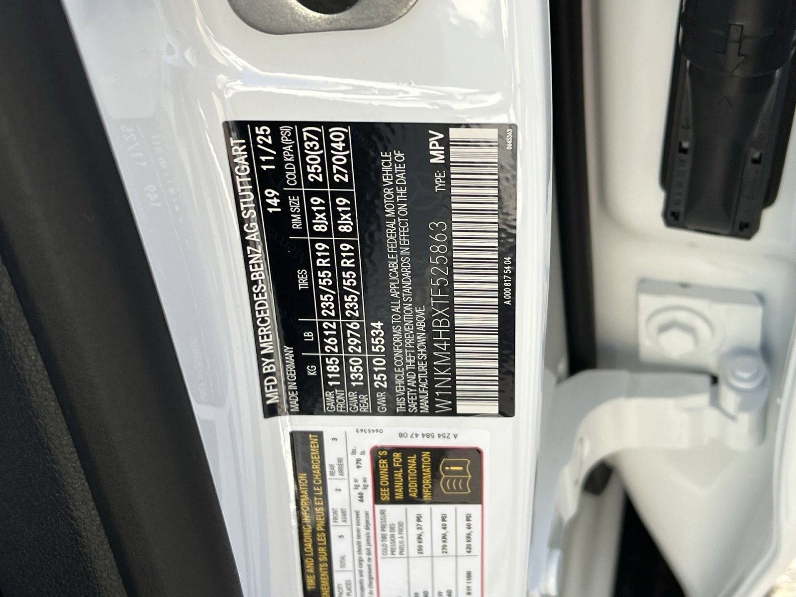 New 2026 Mercedes-Benz GLC 300 4MATIC image 35