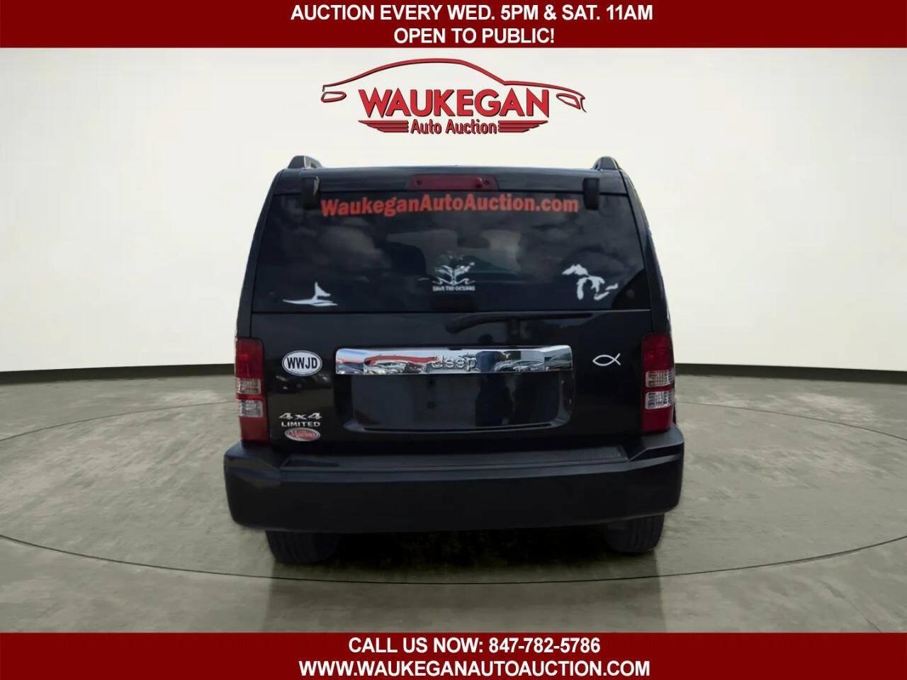 Used 2010 Jeep Liberty Limited AWD/4WD image 6
