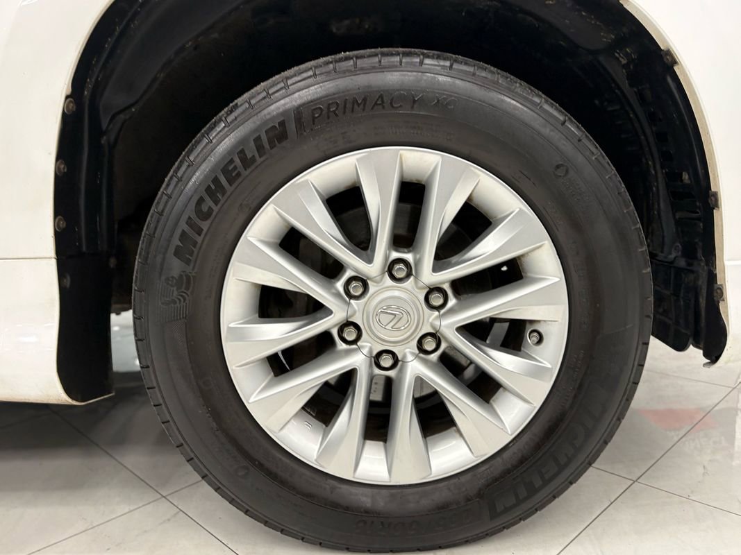 Used 2018 Lexus GX 460 Premium w/ Premium Package image 44