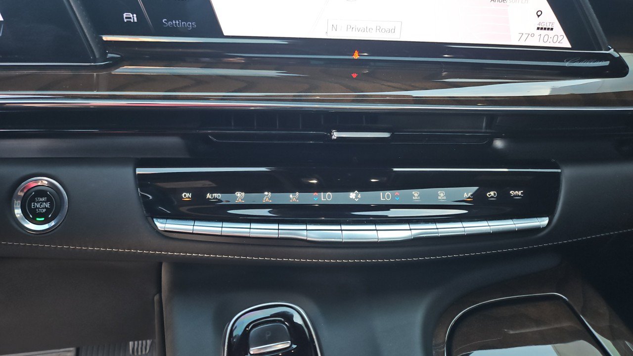 Used 2023 Cadillac Escalade Sport Platinum AWD/4WD image 24