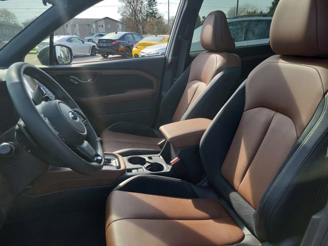 Used 2025 Subaru Forester Touring AWD/4WD image 5
