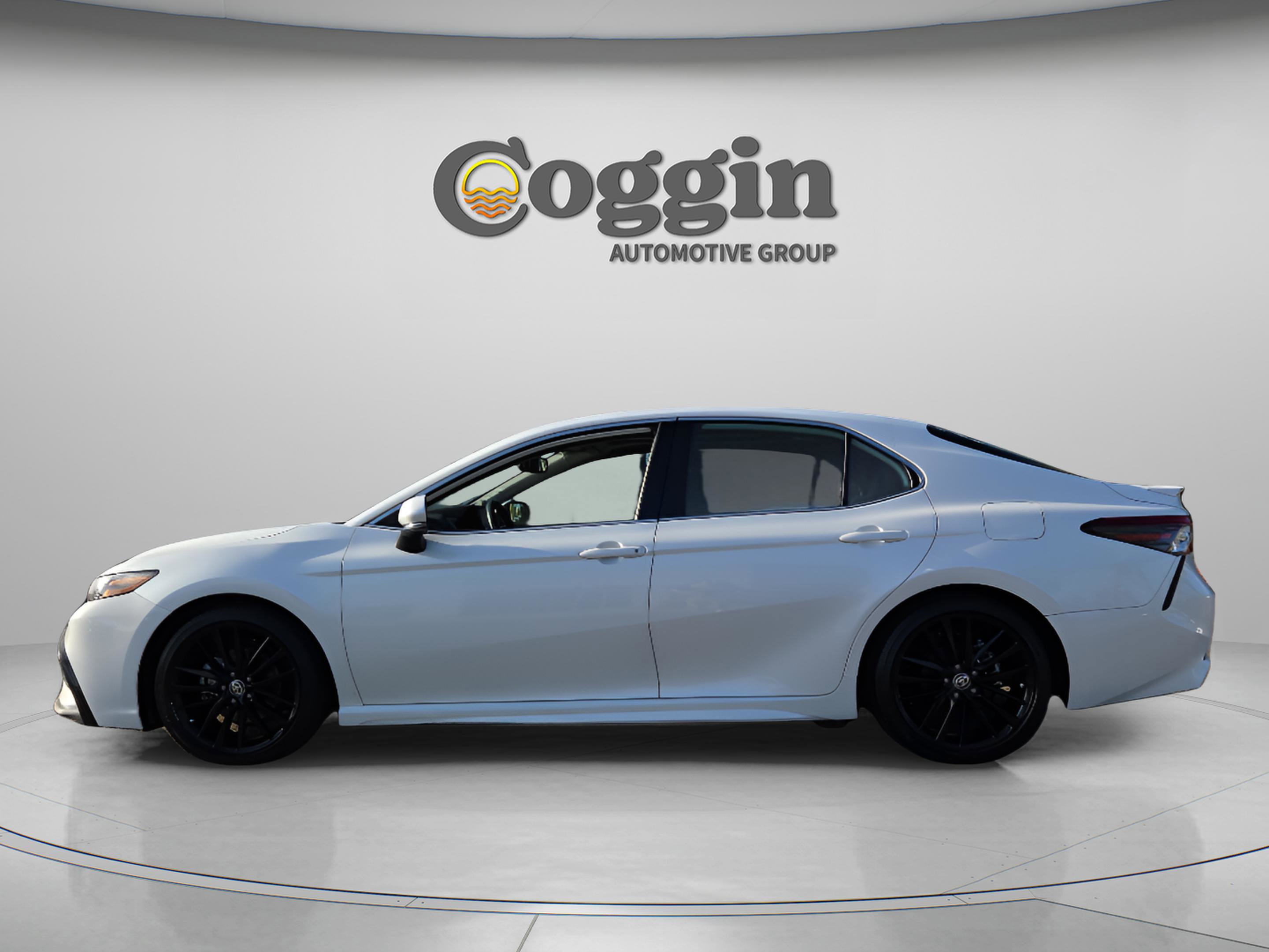 Used 2023 Toyota Camry XSE w/ Driver Assist Package image 2