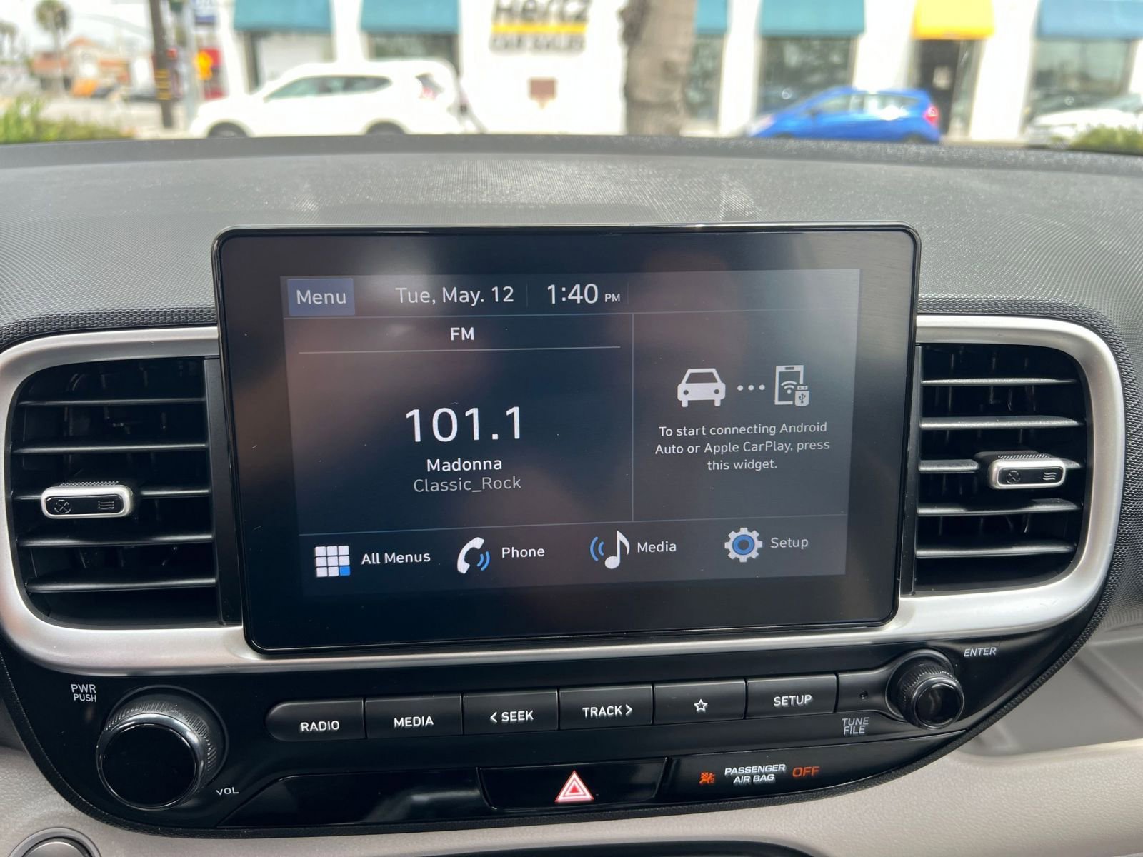 Used 2025 Hyundai Venue SEL FWD image 21